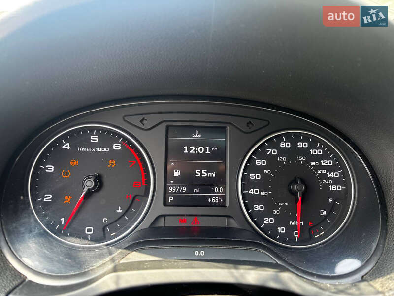 Седан Audi A3 2015 в Стрию