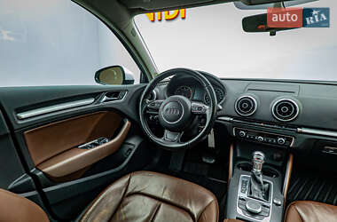 Седан Audi A3 2015 в 