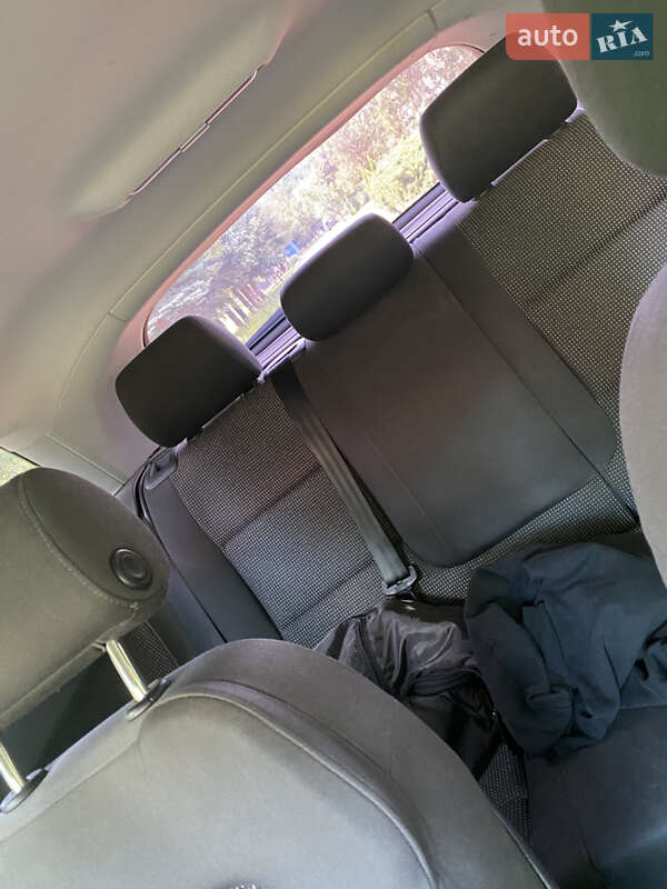 Хэтчбек Audi A3 2004 в Ужгороде