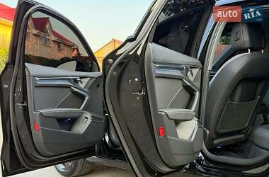 Седан Audi A3 2023 в 