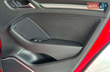 Хэтчбек Audi A3 2017 в 