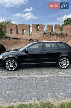 Хэтчбек Audi A3 2009 в 