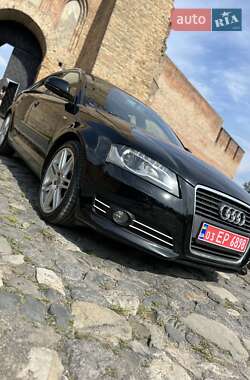 Хэтчбек Audi A3 2009 в 