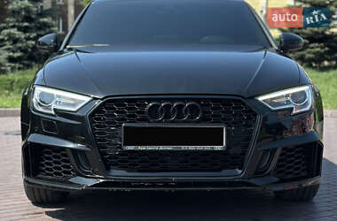 Седан Audi A3 2017 в 