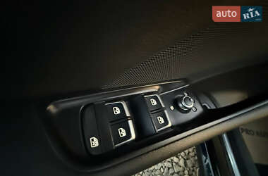 Седан Audi A3 2016 в 