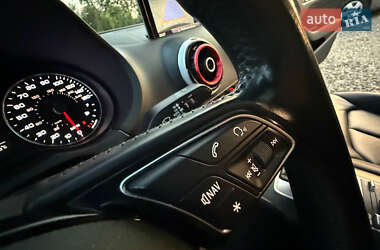 Седан Audi A3 2016 в 