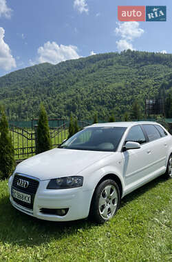 Хэтчбек Audi A3 2008 в 