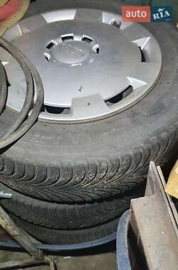 Хэтчбек Audi A3 2004 в 