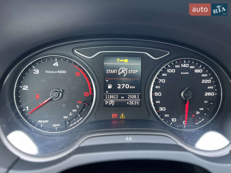 Седан Audi A3 2015 в Киеве