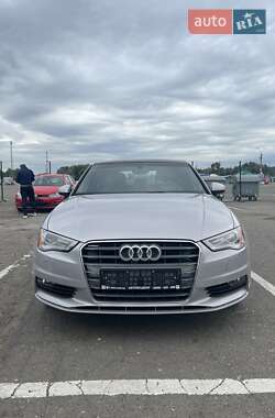 Седан Audi A3 2015 в 