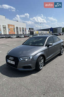 Седан Audi A3 2019 в 