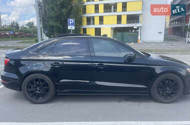 Седан Audi A3 2014 в 