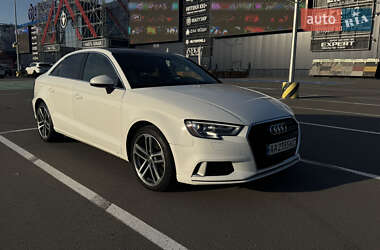 Седан Audi A3 2018 в 
