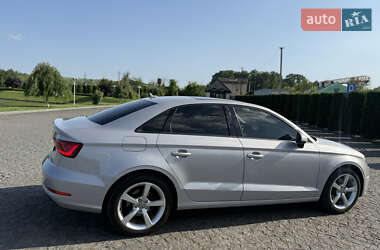 Седан Audi A3 2014 в 