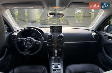 Седан Audi A3 2014 в 