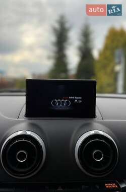 Седан Audi A3 2016 в 