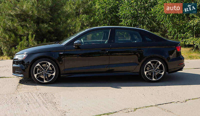Седан Audi A3 2020 в Киеве