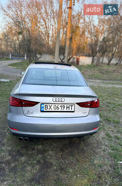 Седан Audi A3 2015 в 