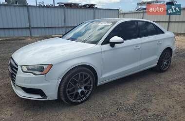 Седан Audi A3 2015 в 