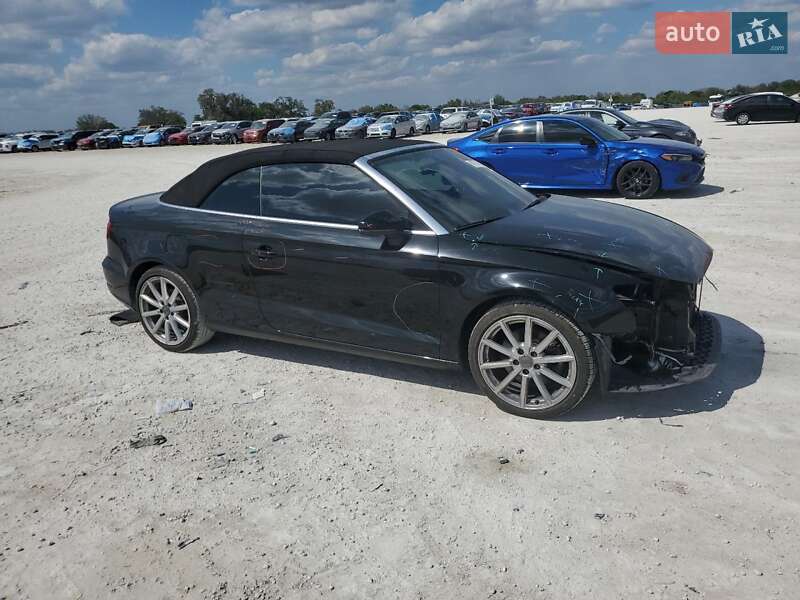 Кабриолет Audi A3 2016 в Львове