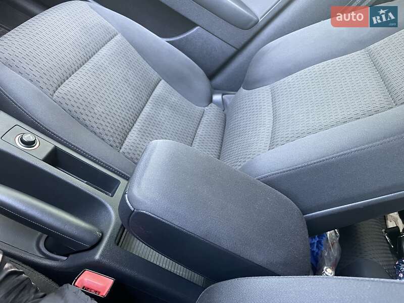 Хэтчбек Audi A3 2011 в Александрие