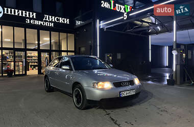Хетчбек Audi A3 2001 в Львові