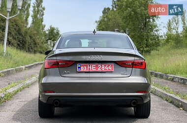 Седан Audi A3 2015 в 