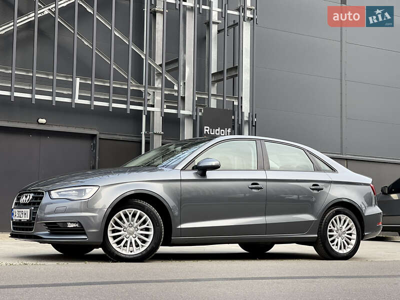 Седан Audi A3 2016 в Киеве фото 13 Седан Audi A3 2016 в Киеве