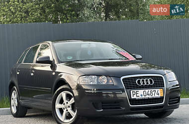 Хэтчбек Audi A3 2007 в 