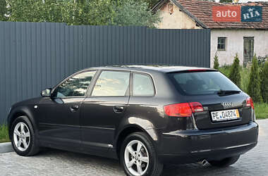 Хэтчбек Audi A3 2007 в 