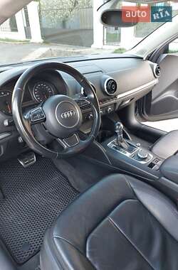 Седан Audi A3 2015 в 