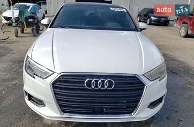 Седан Audi A3 2016 в 