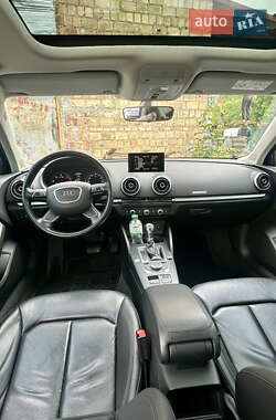 Седан Audi A3 2016 в 