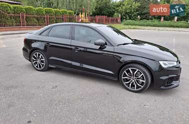 Седан Audi A3 2017 в 
