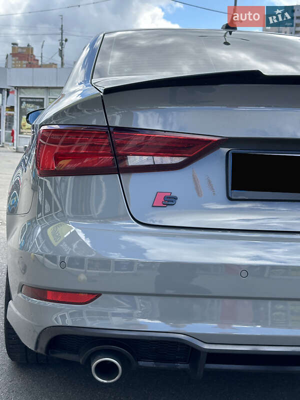Седан Audi A3 2020 в Киеве
