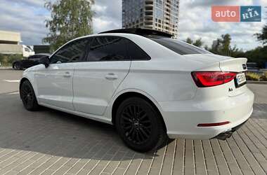 Седан Audi A3 2016 в 