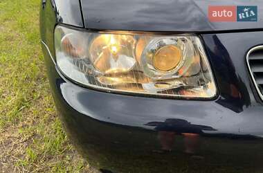 Хэтчбек Audi A3 2001 в 