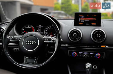 Седан Audi A3 2014 в 