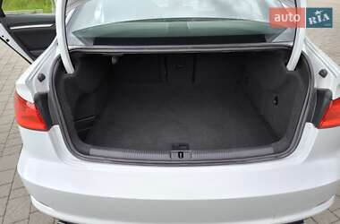Седан Audi A3 2014 в 