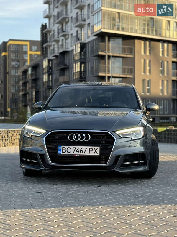 Седан Audi A3 2017 в 