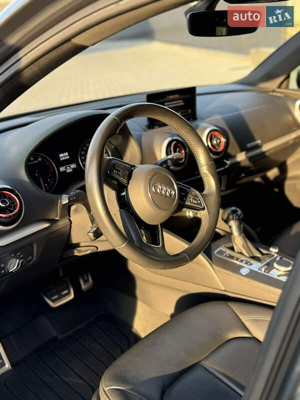 Седан Audi A3 2017 в Львове фото 10 Седан Audi A3 2017 в Львове