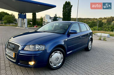 Хэтчбек Audi A3 2007 в 