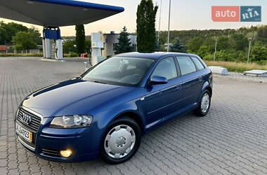 Хэтчбек Audi A3 2007 в 