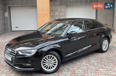 Седан Audi A3 2016 в 