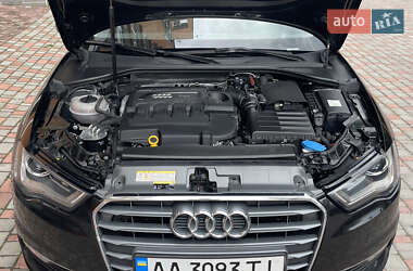Седан Audi A3 2016 в 