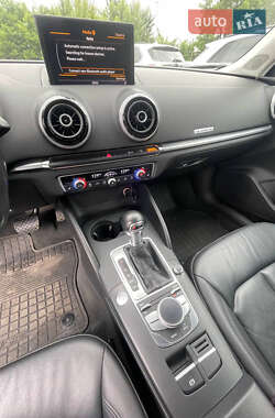 Седан Audi A3 2014 в 