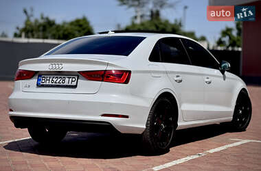 Седан Audi A3 2015 в 