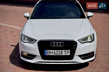 Седан Audi A3 2015 в 