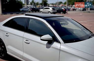 Седан Audi A3 2015 в 