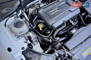 Седан Audi A3 2015 в 